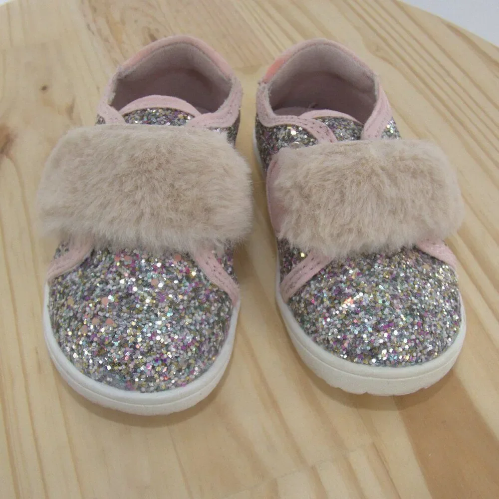 Born Blush Bailey Kati-T Glitter and Faux Fur Toddler Sneakers Size 5